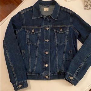 Gap jean jacket Sz M